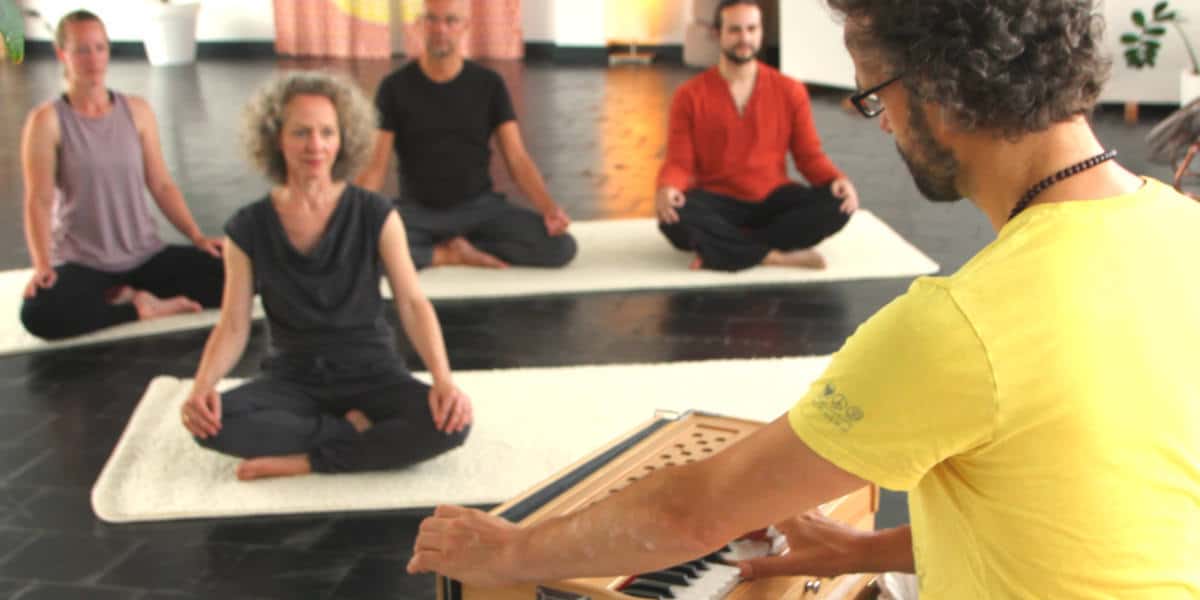 Herzraum Yoga Krefeld Mantra